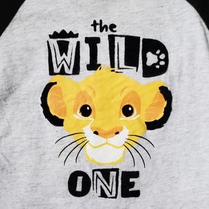 LionGuard raglan tee